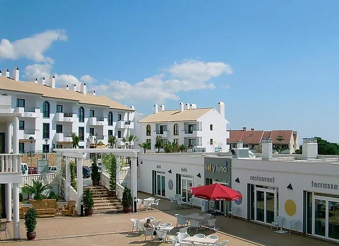 Ashanti Club Luxury Apartmán L'Alfas del Pi